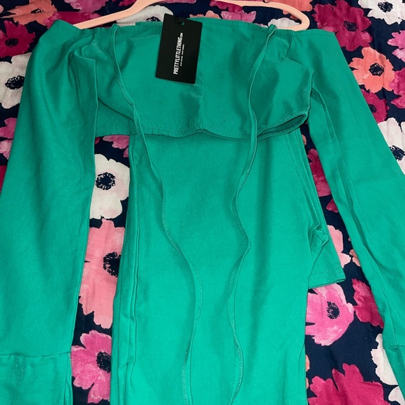 Green Matching Set - Picture 3 of 3